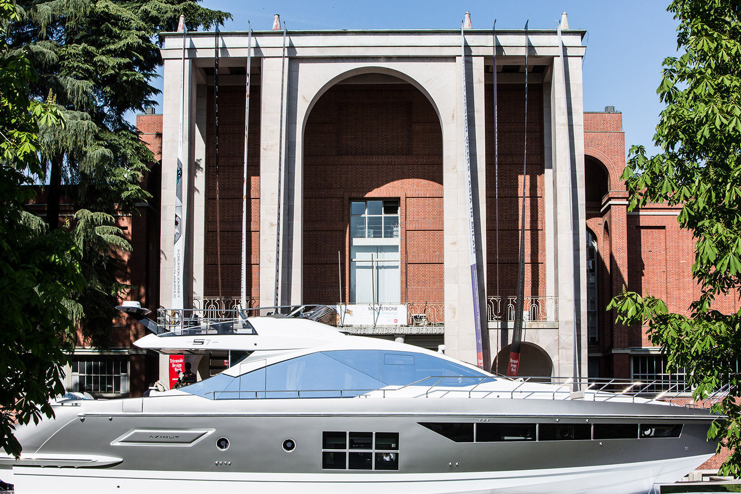 Azimut Yachts La Dolce Vita 3.0 lands in Milan