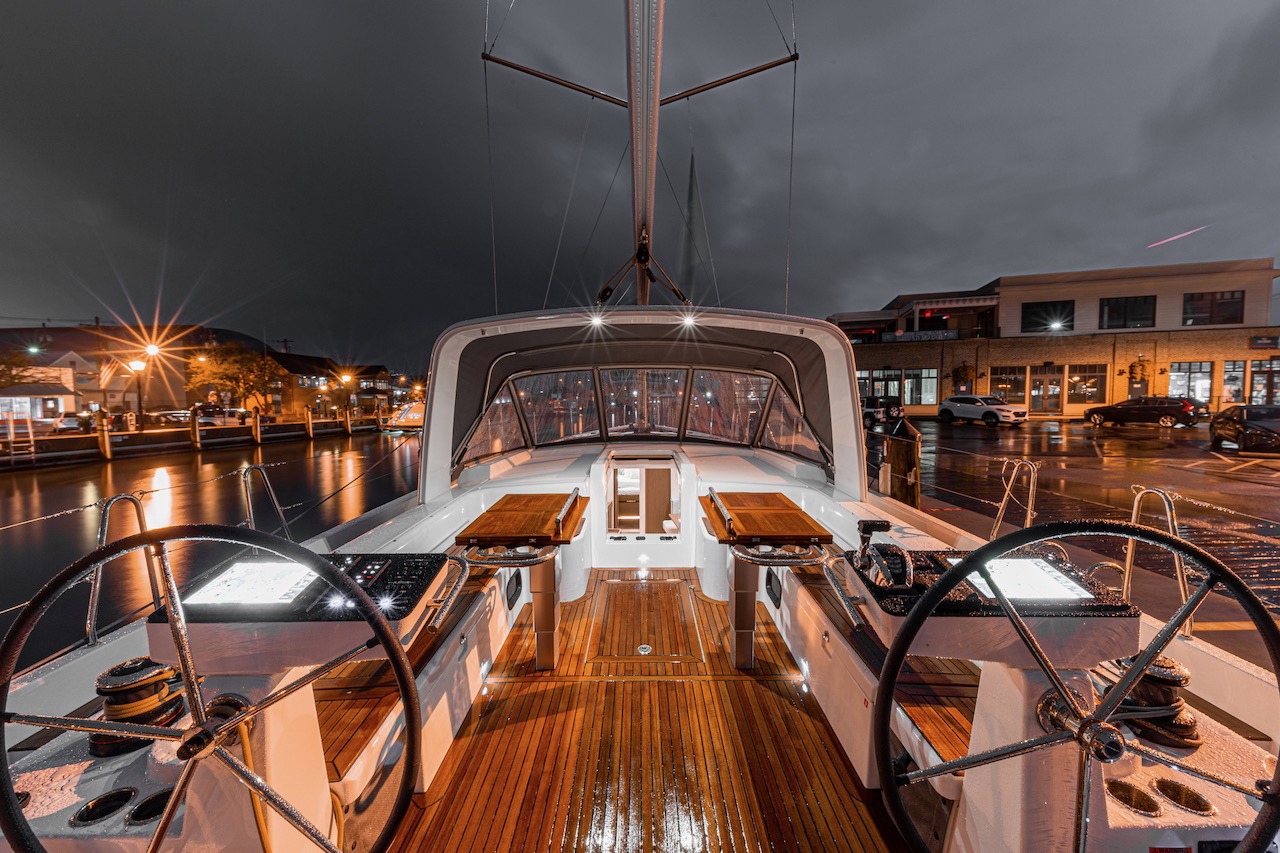 Oceanis Yacht 54-thumb-6